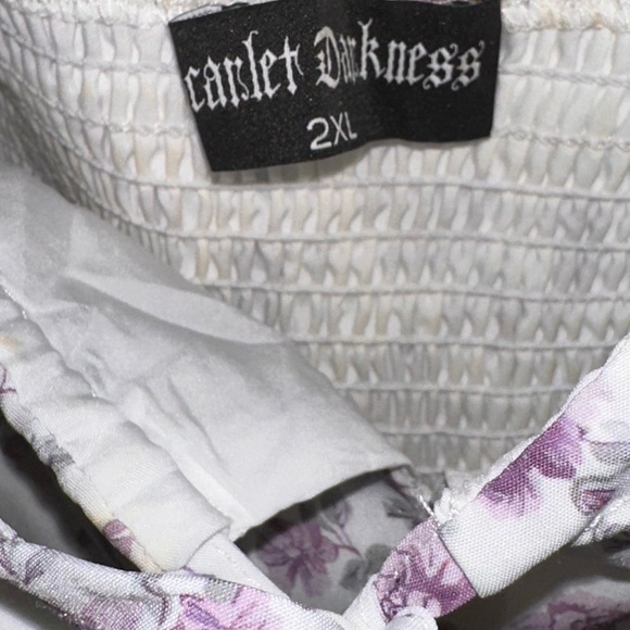 Floral Dress - Picture 3 of 4